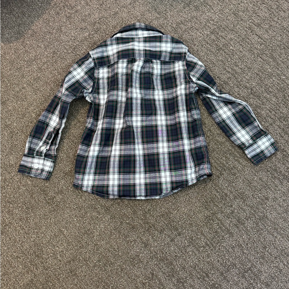 Button down - Picture 2 of 5